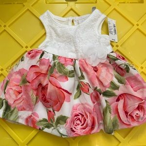 “The Children’s Place” Lace & Floral Dress!